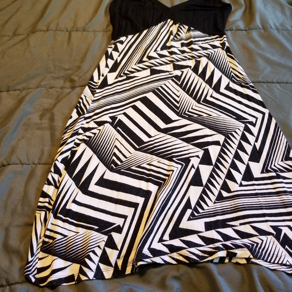 halter dress - Picture 7 of 7